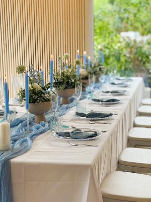 tischdeko-blau-weiss-hochzeit